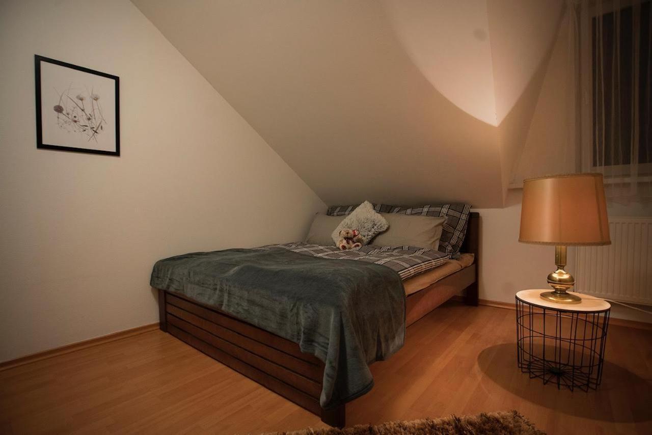 Villa Hausfrymburk Extérieur photo